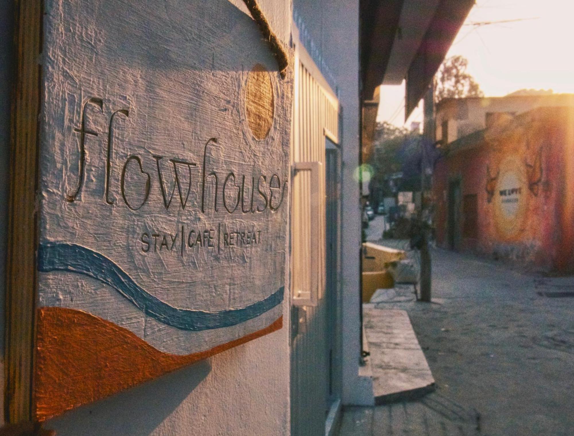 Flow House Rishīkesh Zewnętrze zdjęcie